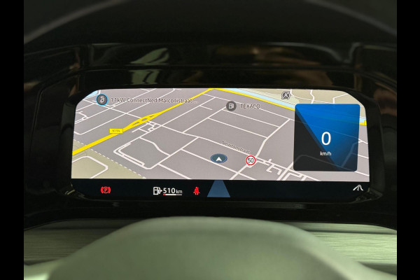 Volkswagen Golf 1.5 TSI Highline | Pano | Memory | IQ lights | Stoel-/Stuurverwarming | PDC Volkswagen Golf 1.5 TSI Highline | Pano | Memory | IQ lights | Stoel-/Stuurverwarming | PDC