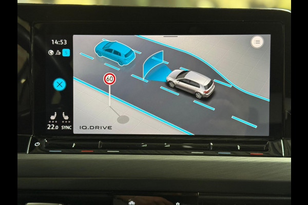 Volkswagen Golf 1.5 TSI Highline | Pano | Memory | IQ lights | Stoel-/Stuurverwarming | PDC Volkswagen Golf 1.5 TSI Highline | Pano | Memory | IQ lights | Stoel-/Stuurverwarming | PDC