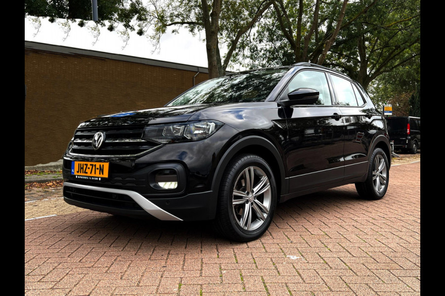 Volkswagen T-Cross 1.0 TSI Style High-Line_ 110PK_Carplay_Camera_ACC_F1 Flippers Volkswagen T-Cross 1.0 TSI Style High-Line_ 110PK_Carplay_Camera_ACC_F1 Flippers