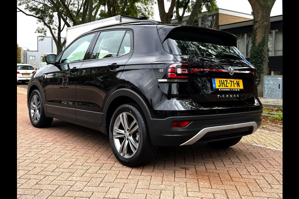Volkswagen T-Cross 1.0 TSI Style High-Line_ 110PK_Carplay_Camera_ACC_F1 Flippers Volkswagen T-Cross 1.0 TSI Style High-Line_ 110PK_Carplay_Camera_ACC_F1 Flippers