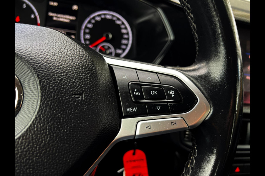 Volkswagen T-Cross 1.0 TSI Style High-Line_ 110PK_Carplay_Camera_ACC_F1 Flippers Volkswagen T-Cross 1.0 TSI Style High-Line_ 110PK_Carplay_Camera_ACC_F1 Flippers