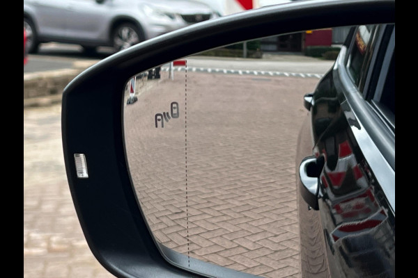 Volkswagen T-Cross 1.0 TSI Style High-Line_ 110PK_Carplay_Camera_ACC_F1 Flippers Volkswagen T-Cross 1.0 TSI Style High-Line_ 110PK_Carplay_Camera_ACC_F1 Flippers