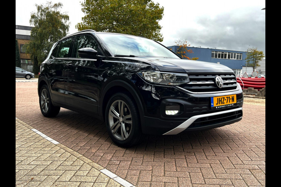Volkswagen T-Cross 1.0 TSI Style High-Line_ 110PK_Carplay_Camera_ACC_F1 Flippers Volkswagen T-Cross 1.0 TSI Style High-Line_ 110PK_Carplay_Camera_ACC_F1 Flippers
