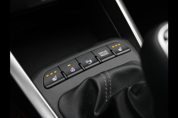 Kia Stonic 1.0 T-GDi MHEV GT-Line | Stoel/stuur verwarming| Navigatie | Keyless entry |