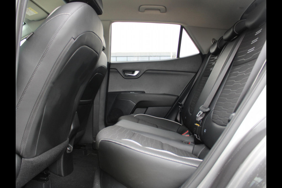 Kia Stonic 1.0 T-GDi MHEV GT-Line | Stoel/stuur verwarming| Navigatie | Keyless entry |