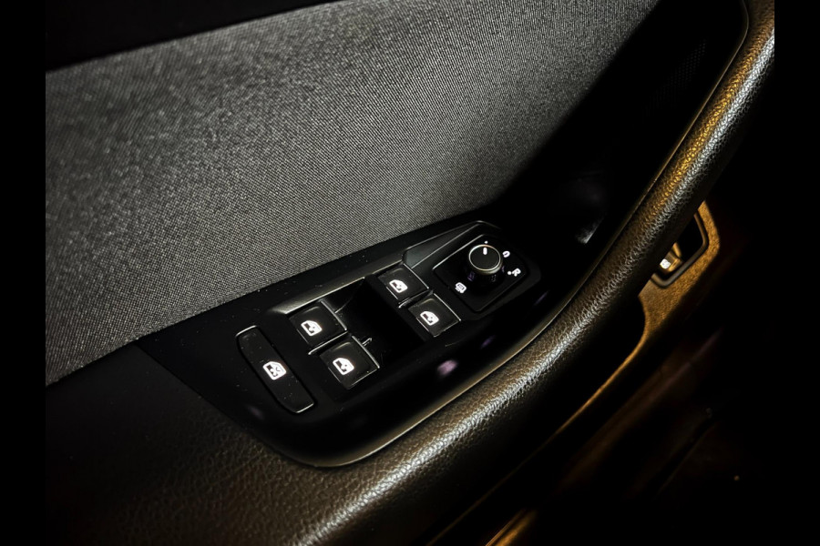 Volkswagen Passat Variant 1.4 TSI PHEV GTE Business Carplay_Camera_trekh_Stoel massage Volkswagen Passat Variant 1.4 TSI PHEV GTE Business Carplay_Camera_trekh_Stoel massage