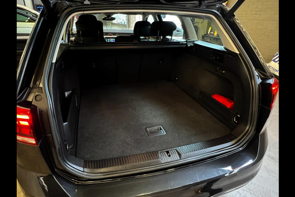 Volkswagen Passat Variant 1.4 TSI PHEV GTE Business Carplay_Camera_trekh_Stoel massage Volkswagen Passat Variant 1.4 TSI PHEV GTE Business Carplay_Camera_trekh_Stoel massage