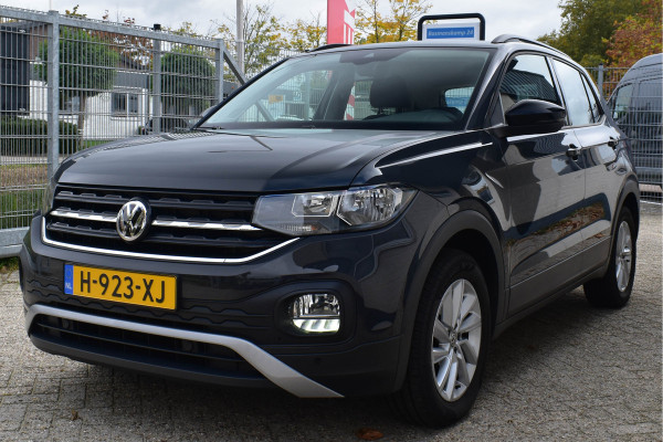Volkswagen T-Cross 1.0 TSI Life Business | ACC | Carplay | Navi | Clima | Blind Spot | Parkeersensoren Volkswagen T-Cross 1.0 TSI Life Business | ACC | Carplay | Navi | Clima | Blind Spot | Parkeersensoren