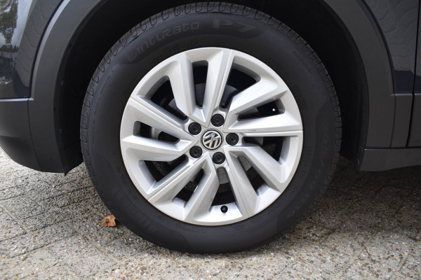 Volkswagen T-Cross 1.0 TSI Life Business | ACC | Carplay | Navi | Clima | Blind Spot | Parkeersensoren Volkswagen T-Cross 1.0 TSI Life Business | ACC | Carplay | Navi | Clima | Blind Spot | Parkeersensoren