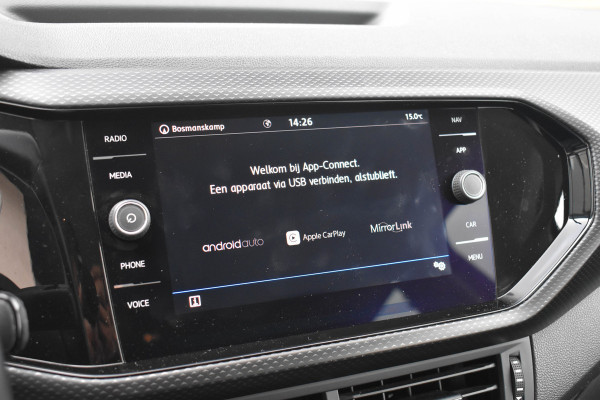 Volkswagen T-Cross 1.0 TSI Life Business | ACC | Carplay | Navi | Clima | Blind Spot | Parkeersensoren Volkswagen T-Cross 1.0 TSI Life Business | ACC | Carplay | Navi | Clima | Blind Spot | Parkeersensoren