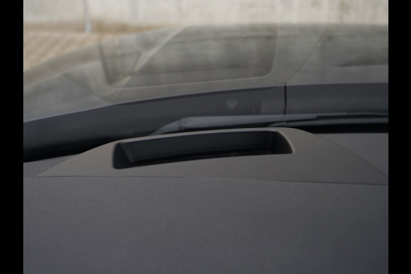 Land Rover Discovery 3.0 Si6 HSE Luxury 7p. | Dealer onderhouden | panorama | massage | meridian.. Land Rover Discovery 3.0 Si6 HSE Luxury 7p. | Dealer onderhouden | panorama | massage | meridian..