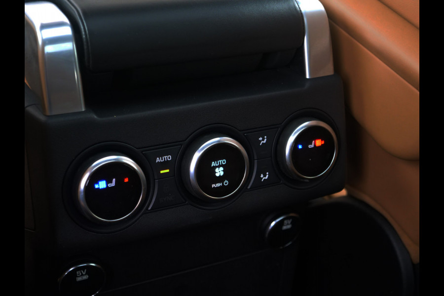 Land Rover Discovery 3.0 Si6 HSE Luxury 7p. | Dealer onderhouden | panorama | massage | meridian.. Land Rover Discovery 3.0 Si6 HSE Luxury 7p. | Dealer onderhouden | panorama | massage | meridian..