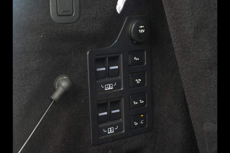 Land Rover Discovery 3.0 Si6 HSE Luxury 7p. | Dealer onderhouden | panorama | massage | meridian.. Land Rover Discovery 3.0 Si6 HSE Luxury 7p. | Dealer onderhouden | panorama | massage | meridian..