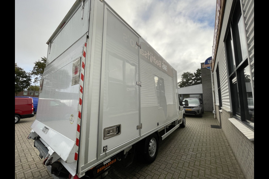 Peugeot Boxer 435 2.0 BlueHDI 164pk Pro bakwagen met Dhollandia laadklep / 440 cm lang / doorladen tot 550 cm mogelijk boven de cabine / euro 6 / airco