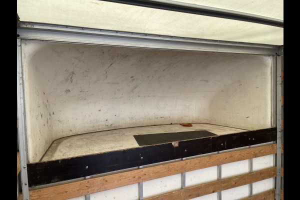 Peugeot Boxer 435 2.0 BlueHDI 164pk Pro bakwagen met Dhollandia laadklep / 440 cm lang / doorladen tot 550 cm mogelijk boven de cabine / euro 6 / airco