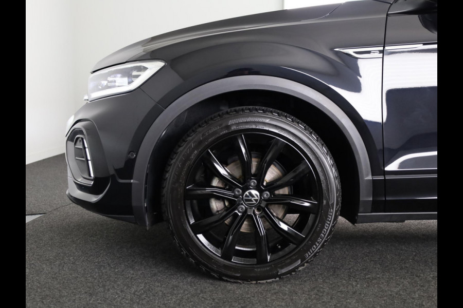 Volkswagen T-Roc 1.5 TSI R-Line 150 PK DSG |Private lease vanaf € 699,- pm | Blackstyle | Trekhaak afneembaar | ErgoActive Stoel Pakket | Navigatie |