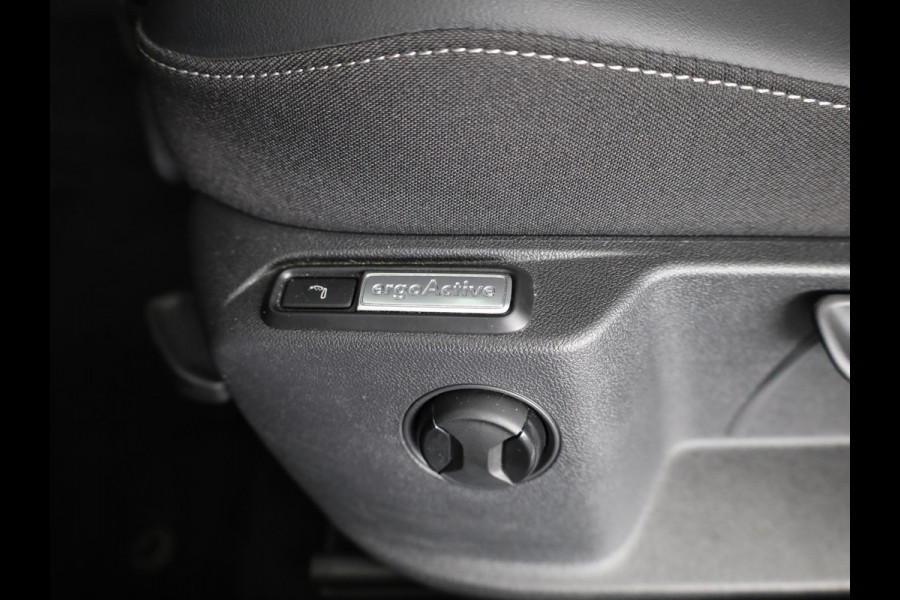 Volkswagen T-Roc 1.5 TSI R-Line 150 PK DSG |Private lease vanaf € 699,- pm | Blackstyle | Trekhaak afneembaar | ErgoActive Stoel Pakket | Navigatie |