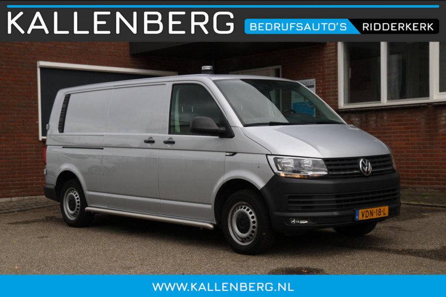 Volkswagen Transporter 2.0 TDI DSG L2H1 Comfortline / Automaat / Trekhaak / App connect Volkswagen Transporter 2.0 TDI DSG L2H1 Comfortline / Automaat / Trekhaak / App connect
