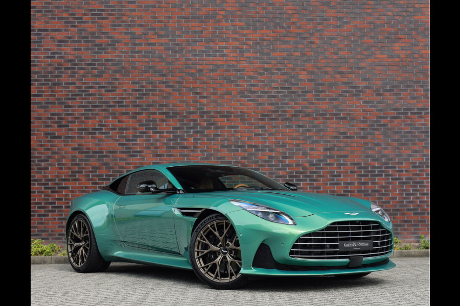 Aston Martin DB12 4.0 V8 | Iridiscent Emerald - Oxford Tan Aston Martin DB12 4.0 V8 | Iridiscent Emerald - Oxford Tan