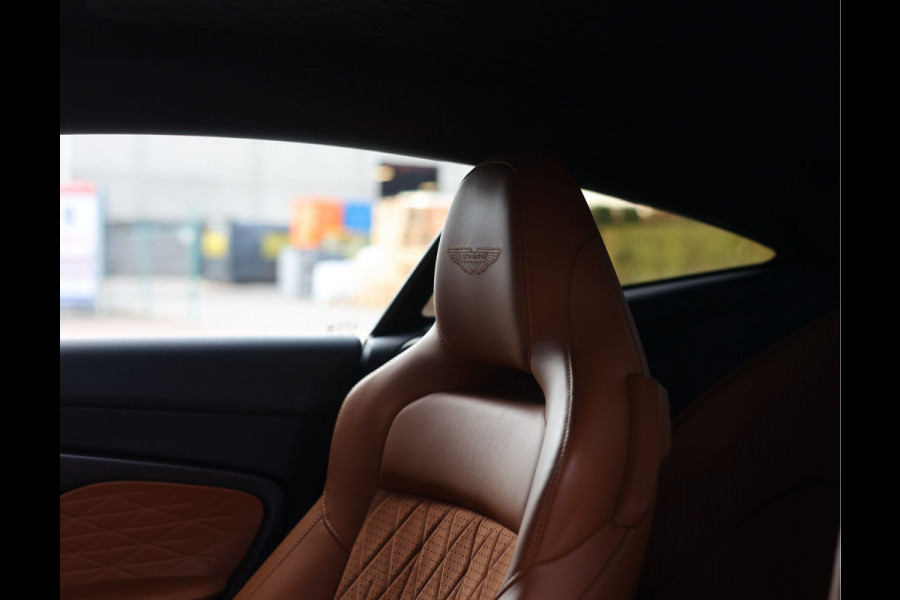 Aston Martin DB12 4.0 V8 | Iridiscent Emerald - Oxford Tan Aston Martin DB12 4.0 V8 | Iridiscent Emerald - Oxford Tan