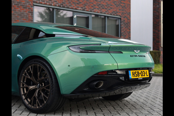 Aston Martin DB12 4.0 V8 | Iridiscent Emerald - Oxford Tan Aston Martin DB12 4.0 V8 | Iridiscent Emerald - Oxford Tan