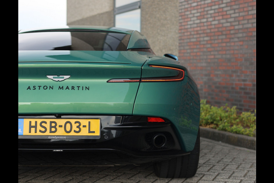Aston Martin DB12 4.0 V8 | Iridiscent Emerald - Oxford Tan Aston Martin DB12 4.0 V8 | Iridiscent Emerald - Oxford Tan