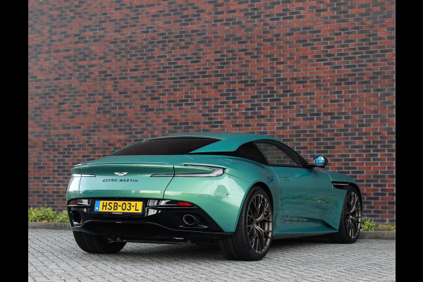 Aston Martin DB12 4.0 V8 | Iridiscent Emerald - Oxford Tan Aston Martin DB12 4.0 V8 | Iridiscent Emerald - Oxford Tan
