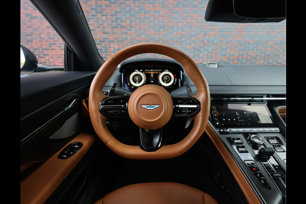 Aston Martin DB12 4.0 V8 | Iridiscent Emerald - Oxford Tan Aston Martin DB12 4.0 V8 | Iridiscent Emerald - Oxford Tan