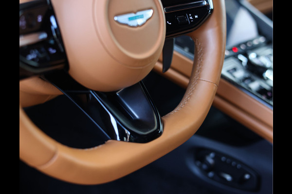 Aston Martin DB12 4.0 V8 | Iridiscent Emerald - Oxford Tan Aston Martin DB12 4.0 V8 | Iridiscent Emerald - Oxford Tan