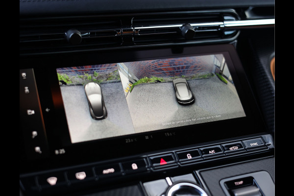 Aston Martin DB12 4.0 V8 | Iridiscent Emerald - Oxford Tan Aston Martin DB12 4.0 V8 | Iridiscent Emerald - Oxford Tan