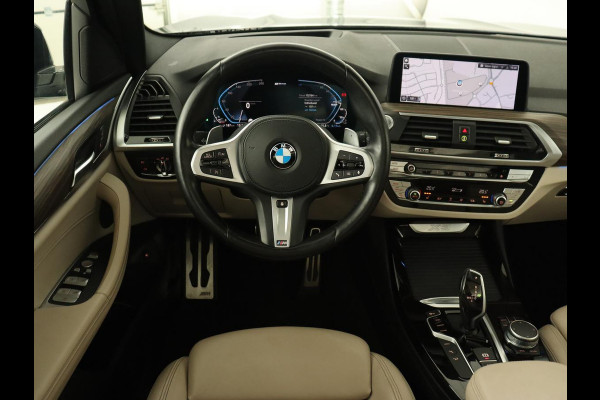 BMW X3 xDrive30e M Sport | Panoramadak | Trekhaak | Head-Up | Stoelverwarming | Leder | Live Cockpit | Stuurverwarming | Carplay | Camera | 20'' | Navigatie | Keyless | PHEV | Plug In BMW X3 xDrive30e M Sport | Panoramadak | Trekhaak | Head-Up | Stoelverwarming | Leder | Live Cockpit | Stuurverwarming | Carplay | Camera | 20'' | Navigatie | Keyless | PHEV | Plug In