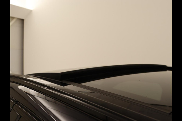 BMW X3 xDrive30e M Sport | Panoramadak | Trekhaak | Head-Up | Stoelverwarming | Leder | Live Cockpit | Stuurverwarming | Carplay | Camera | 20'' | Navigatie | Keyless | PHEV | Plug In BMW X3 xDrive30e M Sport | Panoramadak | Trekhaak | Head-Up | Stoelverwarming | Leder | Live Cockpit | Stuurverwarming | Carplay | Camera | 20'' | Navigatie | Keyless | PHEV | Plug In