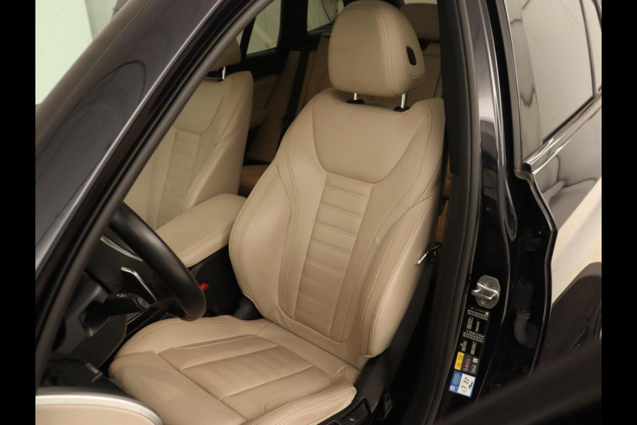 BMW X3 xDrive30e M Sport | Panoramadak | Trekhaak | Head-Up | Stoelverwarming | Leder | Live Cockpit | Stuurverwarming | Carplay | Camera | 20'' | Navigatie | Keyless | PHEV | Plug In BMW X3 xDrive30e M Sport | Panoramadak | Trekhaak | Head-Up | Stoelverwarming | Leder | Live Cockpit | Stuurverwarming | Carplay | Camera | 20'' | Navigatie | Keyless | PHEV | Plug In