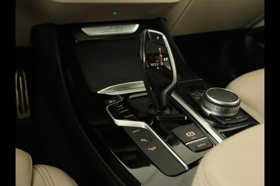 BMW X3 xDrive30e M Sport | Panoramadak | Trekhaak | Head-Up | Stoelverwarming | Leder | Live Cockpit | Stuurverwarming | Carplay | Camera | 20'' | Navigatie | Keyless | PHEV | Plug In BMW X3 xDrive30e M Sport | Panoramadak | Trekhaak | Head-Up | Stoelverwarming | Leder | Live Cockpit | Stuurverwarming | Carplay | Camera | 20'' | Navigatie | Keyless | PHEV | Plug In