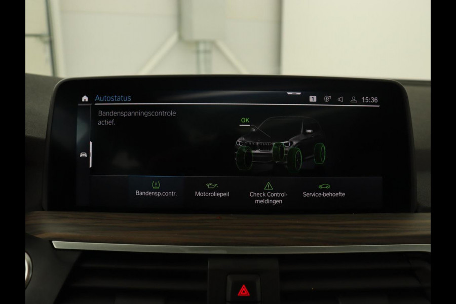 BMW X3 xDrive30e M Sport | Panoramadak | Trekhaak | Head-Up | Stoelverwarming | Leder | Live Cockpit | Stuurverwarming | Carplay | Camera | 20'' | Navigatie | Keyless | PHEV | Plug In BMW X3 xDrive30e M Sport | Panoramadak | Trekhaak | Head-Up | Stoelverwarming | Leder | Live Cockpit | Stuurverwarming | Carplay | Camera | 20'' | Navigatie | Keyless | PHEV | Plug In