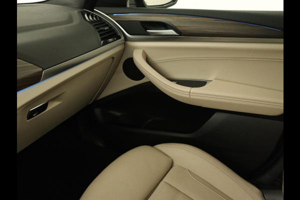 BMW X3 xDrive30e M Sport | Panoramadak | Trekhaak | Head-Up | Stoelverwarming | Leder | Live Cockpit | Stuurverwarming | Carplay | Camera | 20'' | Navigatie | Keyless | PHEV | Plug In BMW X3 xDrive30e M Sport | Panoramadak | Trekhaak | Head-Up | Stoelverwarming | Leder | Live Cockpit | Stuurverwarming | Carplay | Camera | 20'' | Navigatie | Keyless | PHEV | Plug In