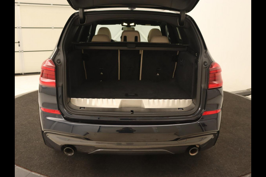 BMW X3 xDrive30e M Sport | Panoramadak | Trekhaak | Head-Up | Stoelverwarming | Leder | Live Cockpit | Stuurverwarming | Carplay | Camera | 20'' | Navigatie | Keyless | PHEV | Plug In BMW X3 xDrive30e M Sport | Panoramadak | Trekhaak | Head-Up | Stoelverwarming | Leder | Live Cockpit | Stuurverwarming | Carplay | Camera | 20'' | Navigatie | Keyless | PHEV | Plug In