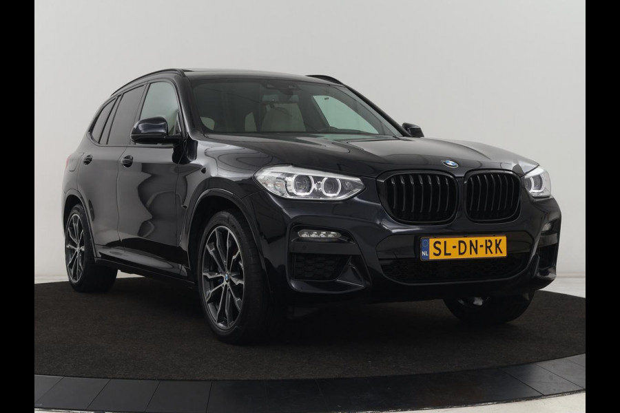BMW X3 xDrive30e M Sport | Panoramadak | Trekhaak | Head-Up | Stoelverwarming | Leder | Live Cockpit | Stuurverwarming | Carplay | Camera | 20'' | Navigatie | Keyless | PHEV | Plug In BMW X3 xDrive30e M Sport | Panoramadak | Trekhaak | Head-Up | Stoelverwarming | Leder | Live Cockpit | Stuurverwarming | Carplay | Camera | 20'' | Navigatie | Keyless | PHEV | Plug In