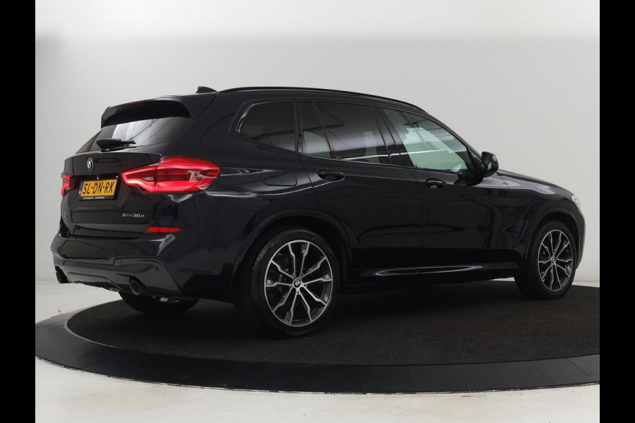 BMW X3 xDrive30e M Sport | Panoramadak | Trekhaak | Head-Up | Stoelverwarming | Leder | Live Cockpit | Stuurverwarming | Carplay | Camera | 20'' | Navigatie | Keyless | PHEV | Plug In BMW X3 xDrive30e M Sport | Panoramadak | Trekhaak | Head-Up | Stoelverwarming | Leder | Live Cockpit | Stuurverwarming | Carplay | Camera | 20'' | Navigatie | Keyless | PHEV | Plug In