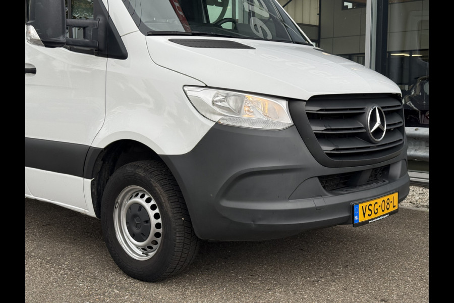 Mercedes-Benz Sprinter 315 1.9 CDI Bakwagen | Laadklep | Navi | Carplay | Cruisec. | Airco Mercedes-Benz Sprinter 315 1.9 CDI Bakwagen | Laadklep | Navi | Carplay | Cruisec. | Airco