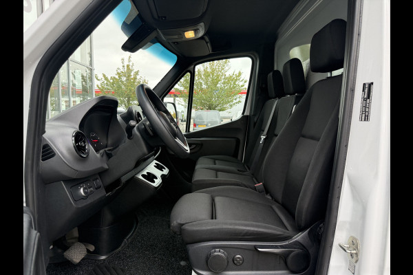 Mercedes-Benz Sprinter 315 1.9 CDI Bakwagen | Laadklep | Navi | Carplay | Cruisec. | Airco Mercedes-Benz Sprinter 315 1.9 CDI Bakwagen | Laadklep | Navi | Carplay | Cruisec. | Airco