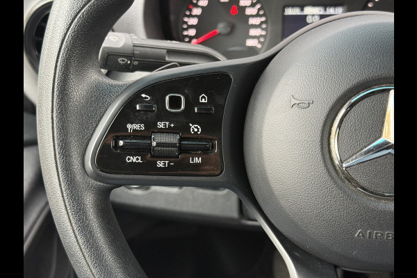 Mercedes-Benz Sprinter 315 1.9 CDI Bakwagen | Laadklep | Navi | Carplay | Cruisec. | Airco Mercedes-Benz Sprinter 315 1.9 CDI Bakwagen | Laadklep | Navi | Carplay | Cruisec. | Airco