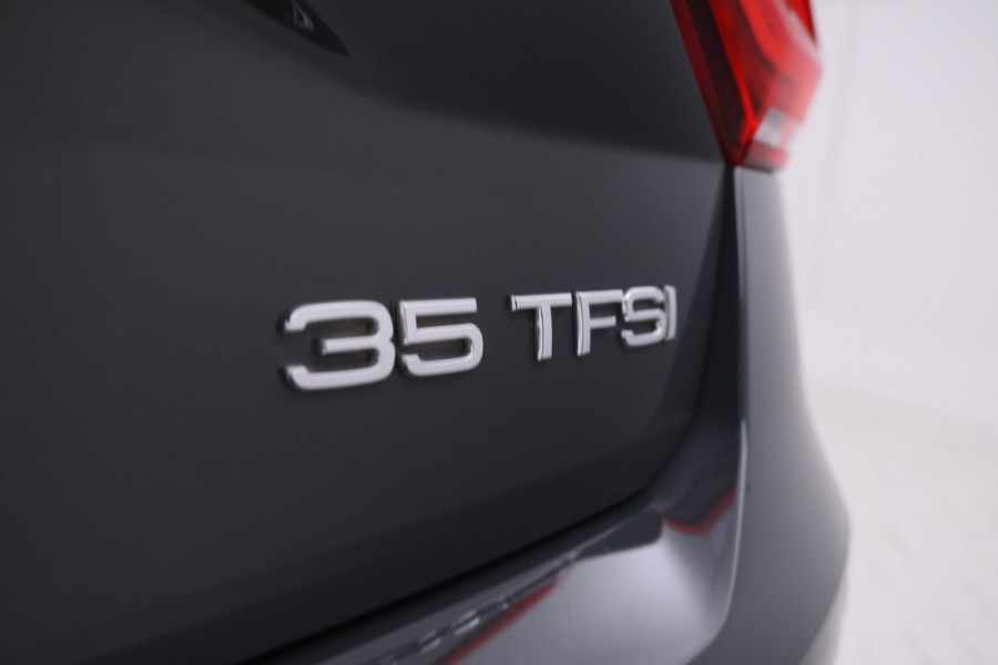 Audi Q2 35 TFSI S Edition 150pk, Volleder, Navi, Climate, Audi Q2 35 TFSI S Edition 150pk, Volleder, Navi, Climate,