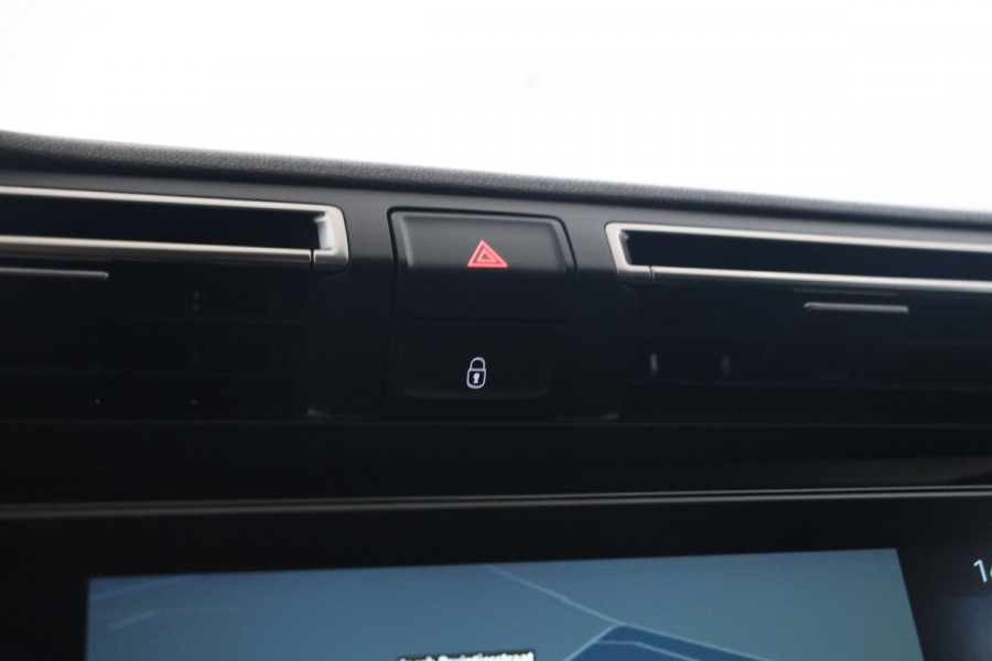 Peugeot 508 SW 1.5 BlueHDI Blue Lease Active Automaat, Leder, Climate, Etc. Peugeot 508 SW 1.5 BlueHDI Blue Lease Active Automaat, Leder, Climate, Etc.