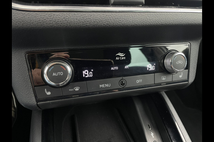 Škoda SCALA 1.0 TSI Sport Business | Carplay | Navi | Virtual cockpit | Climate | PDC Škoda SCALA 1.0 TSI Sport Business | Carplay | Navi | Virtual cockpit | Climate | PDC