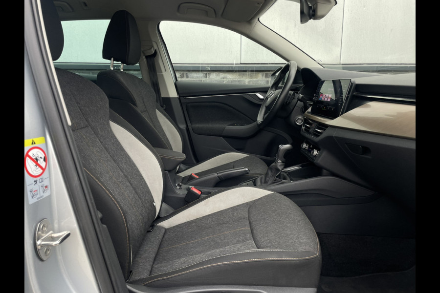 Škoda SCALA 1.0 TSI Sport Business | Carplay | Navi | Virtual cockpit | Climate | PDC Škoda SCALA 1.0 TSI Sport Business | Carplay | Navi | Virtual cockpit | Climate | PDC