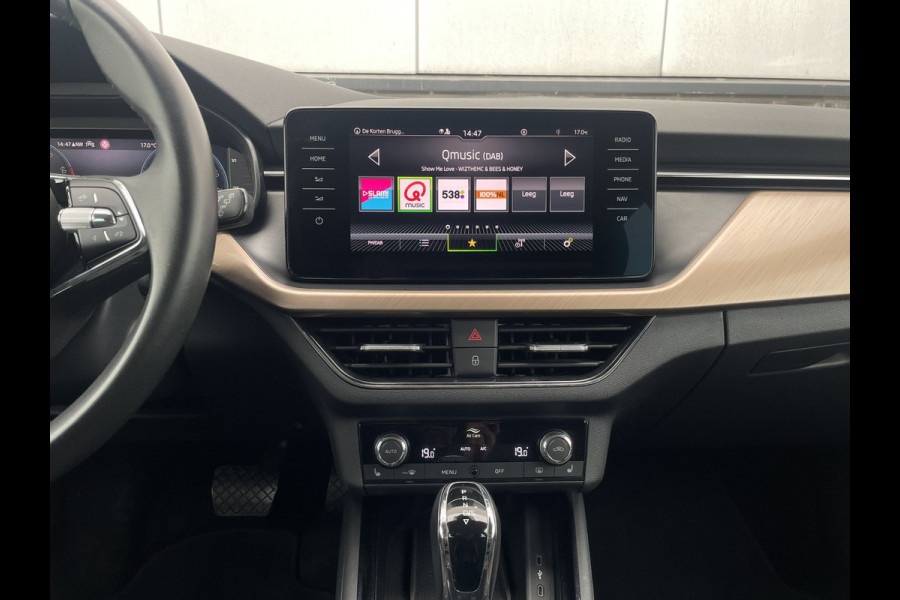 Škoda SCALA 1.0 TSI Sport Business | Carplay | Navi | Virtual cockpit | Climate | PDC Škoda SCALA 1.0 TSI Sport Business | Carplay | Navi | Virtual cockpit | Climate | PDC
