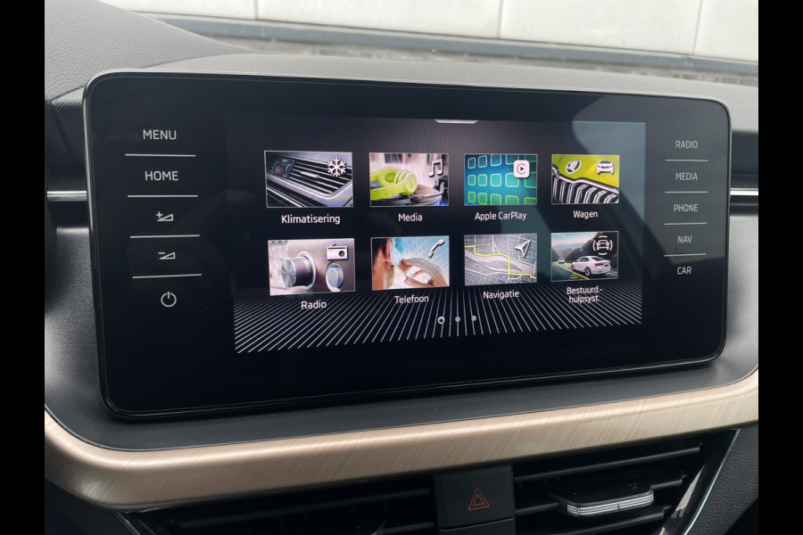 Škoda SCALA 1.0 TSI Sport Business | Carplay | Navi | Virtual cockpit | Climate | PDC Škoda SCALA 1.0 TSI Sport Business | Carplay | Navi | Virtual cockpit | Climate | PDC