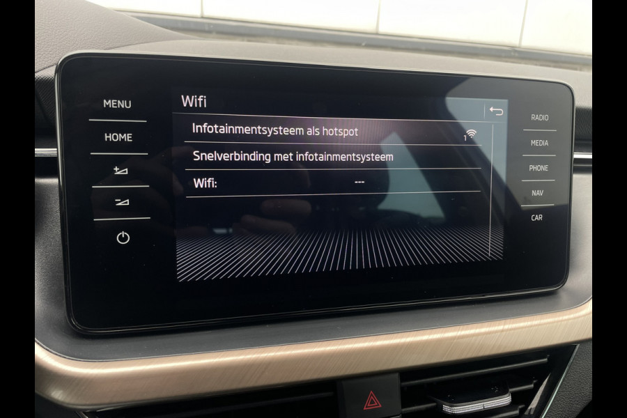Škoda SCALA 1.0 TSI Sport Business | Carplay | Navi | Virtual cockpit | Climate | PDC Škoda SCALA 1.0 TSI Sport Business | Carplay | Navi | Virtual cockpit | Climate | PDC