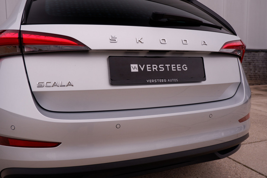 Škoda SCALA 1.0 TSI Sport Business | Carplay | Navi | Virtual cockpit | Climate | PDC Škoda SCALA 1.0 TSI Sport Business | Carplay | Navi | Virtual cockpit | Climate | PDC